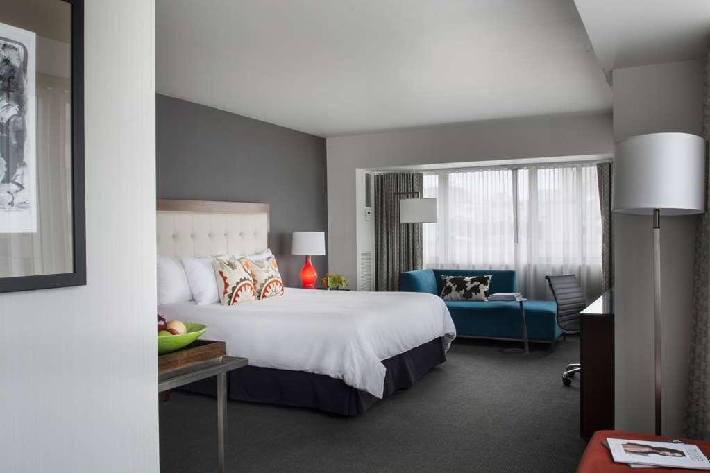 Hotel Murano Tacoma Pokoj fotografie A guest room at the Hotel Commonwealth