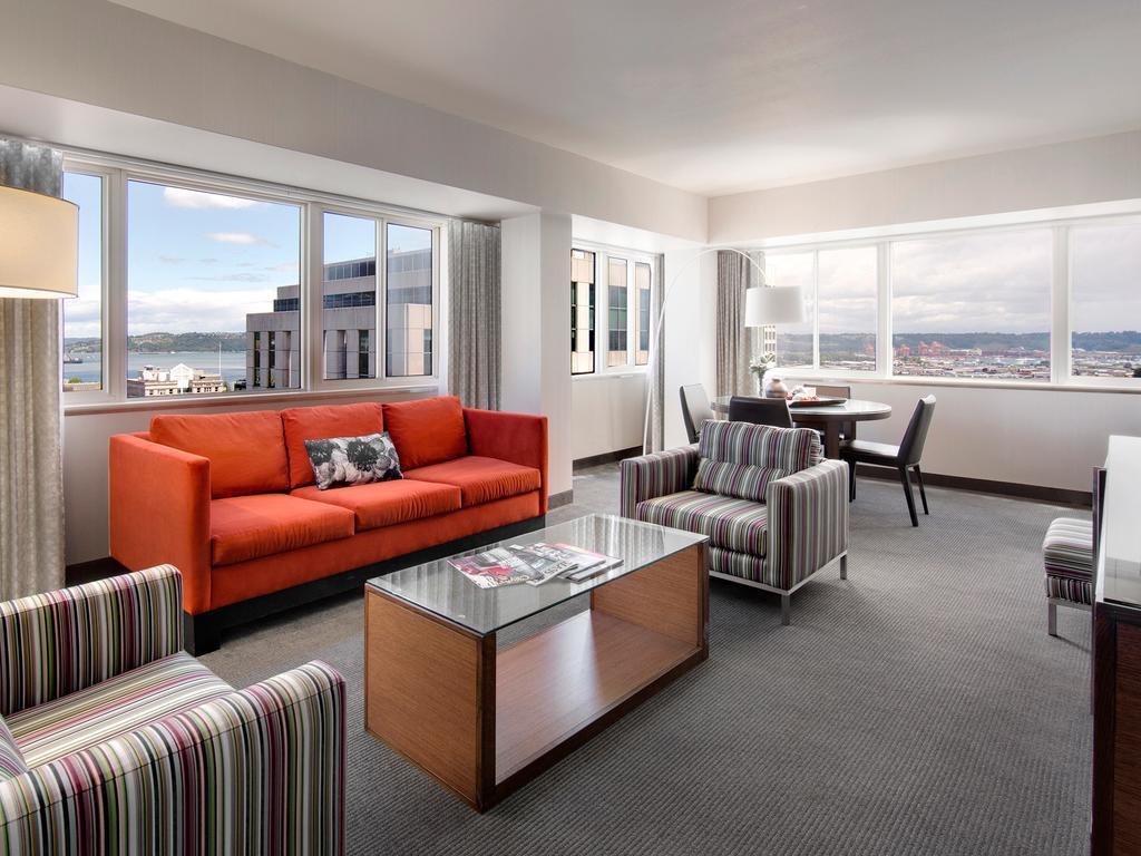 Hotel Murano Tacoma Exteriér fotografie A suite at the Westin Seattle
