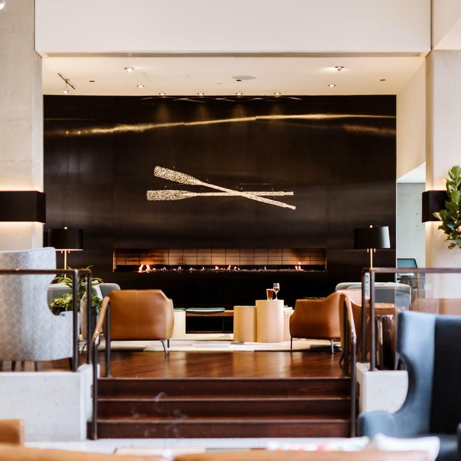 Hotel Murano Tacoma Exteriér fotografie The lounge at the airport